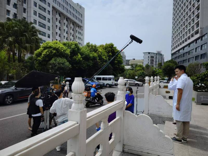 西宁广告片拍摄公司低成本实现高规格制作的诀窍